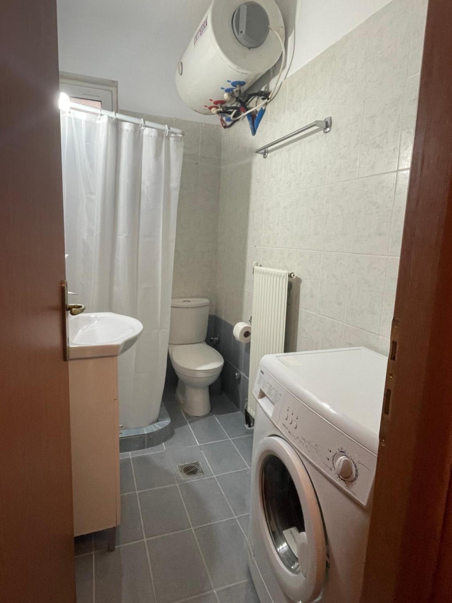 Semi-Basement 250M From Sea, Nea Chili Apartment Alexandroúpolis Luaran gambar